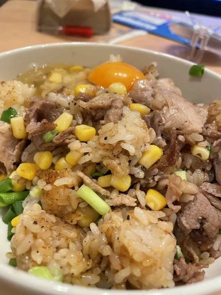 夕飯は自作ペッパーライス。