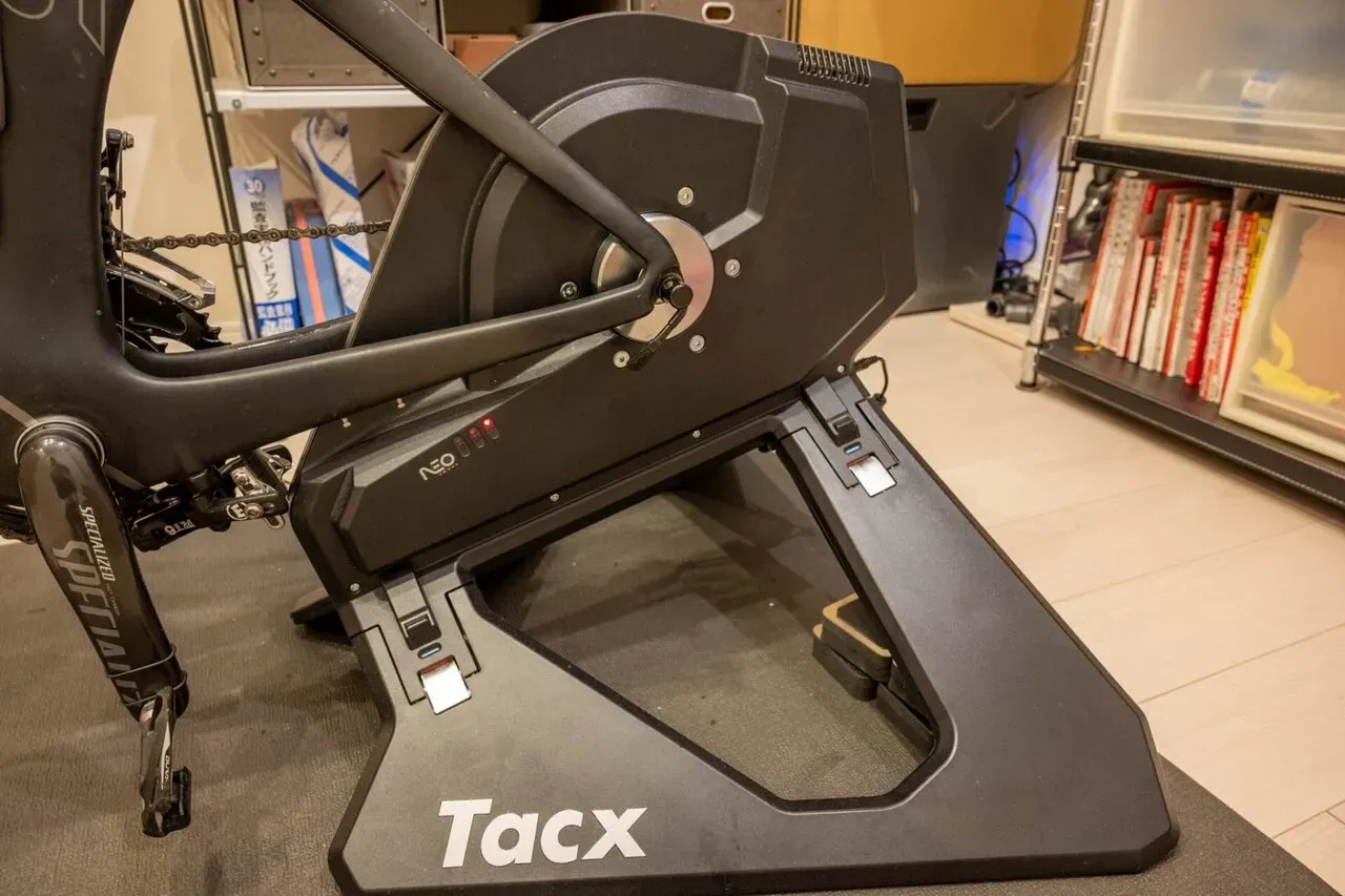 すぐに欲しかったので中古で買いました。外出自粛要請があってから高騰してますorz