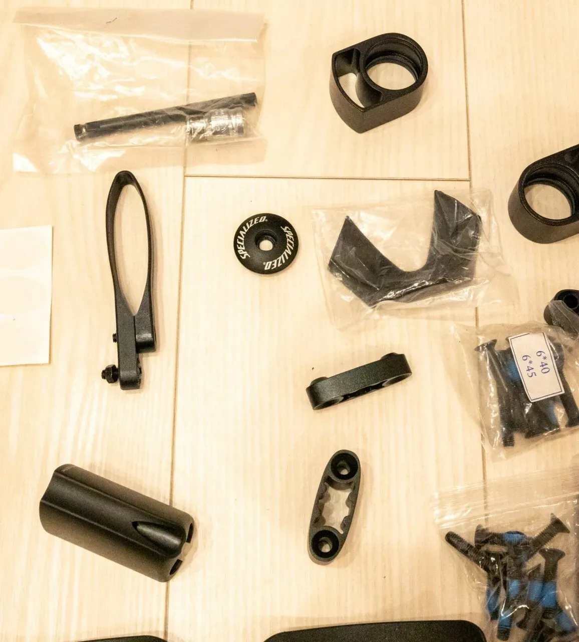 ヘッド部分の調整用パーツ