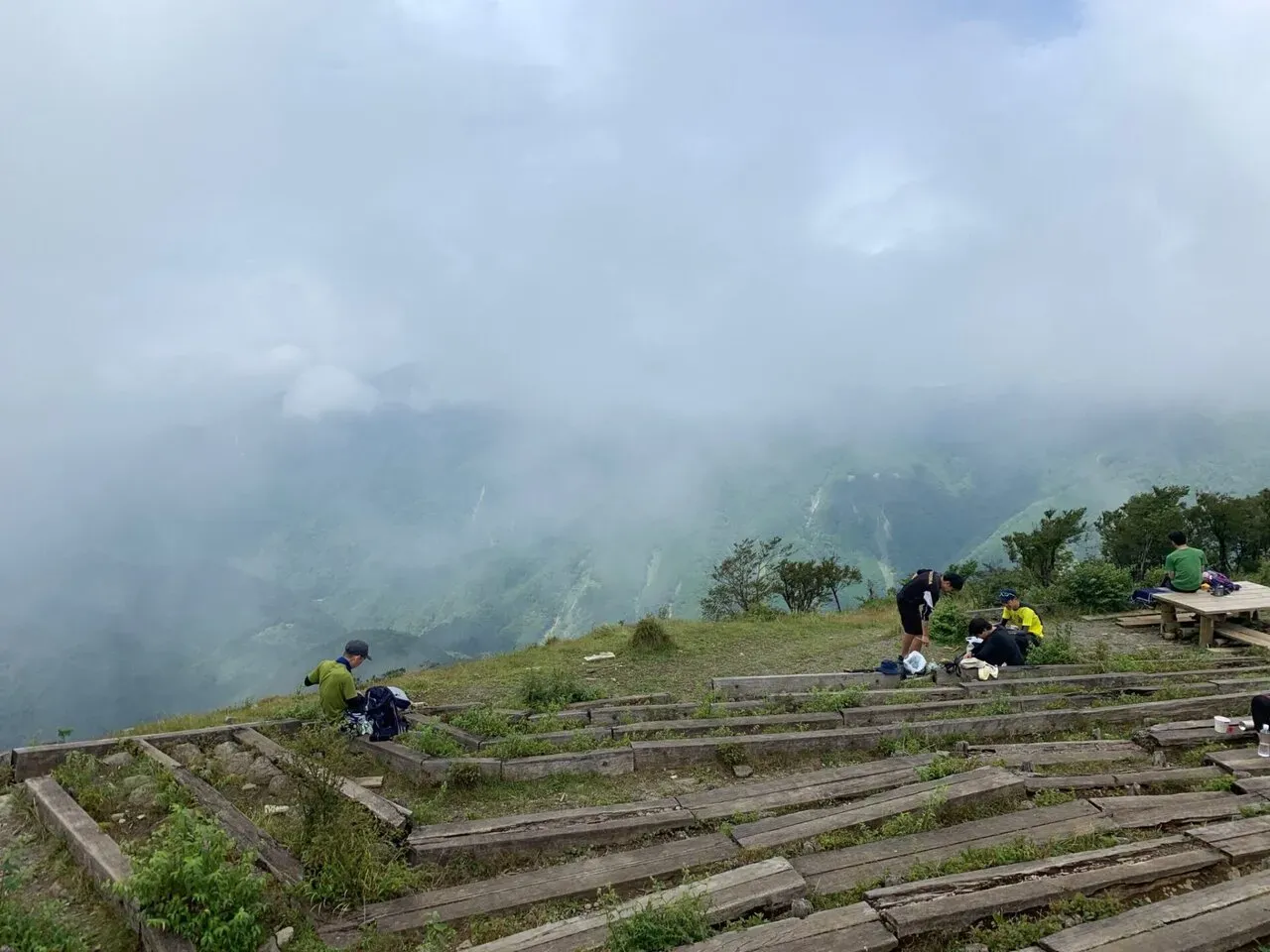 ちょっと雲の切れ目がある