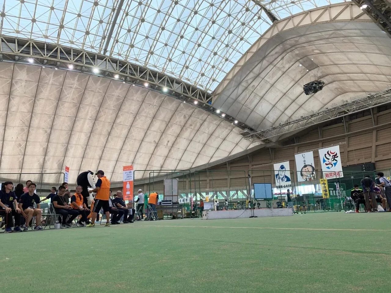 屋内での説明会