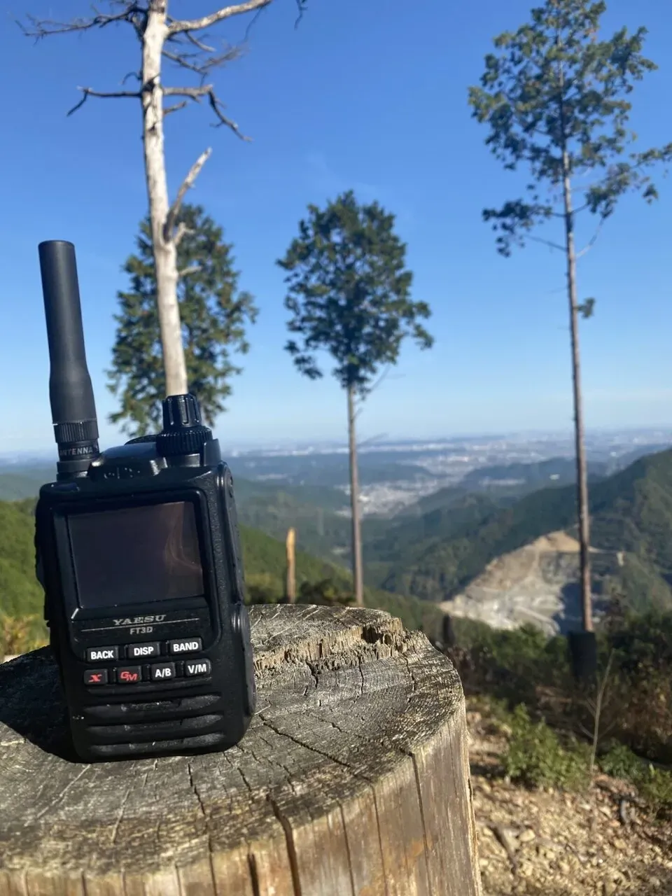 栃木の固定局とフルスケールで交信。飛びすぎすいません。