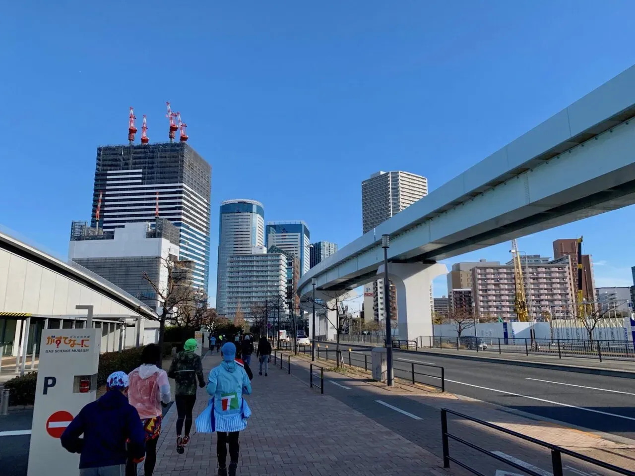 新豊洲辺り。空が綺麗！