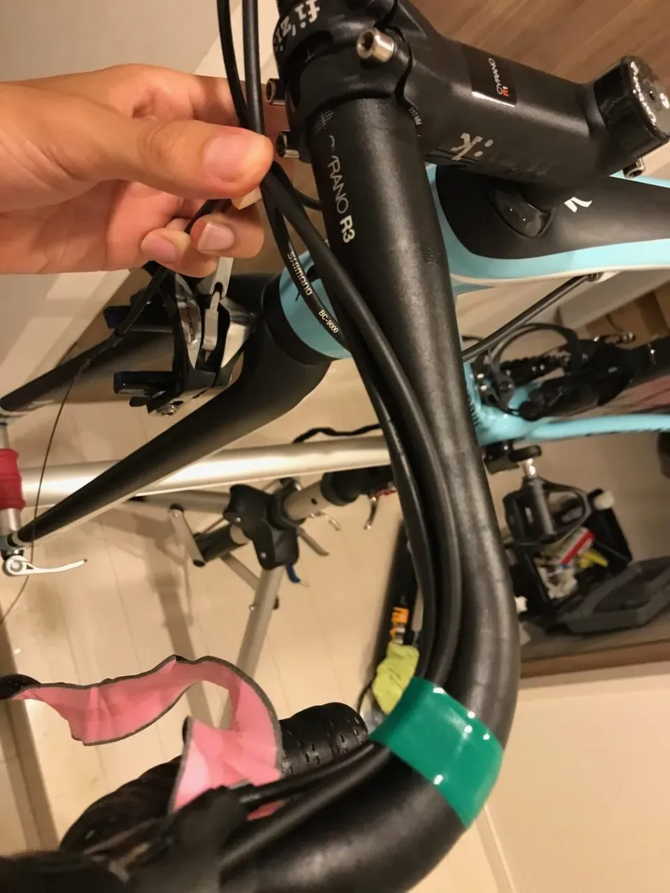 Specialized tarmacシフトケーブル交換 - 画像2