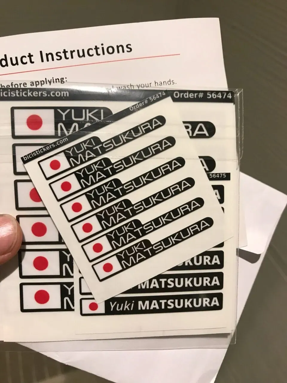 届いたステッカー