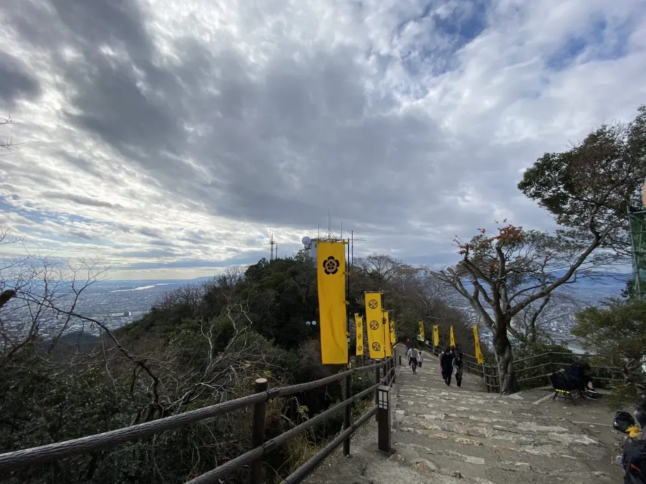 30分ぐらいで山頂へ