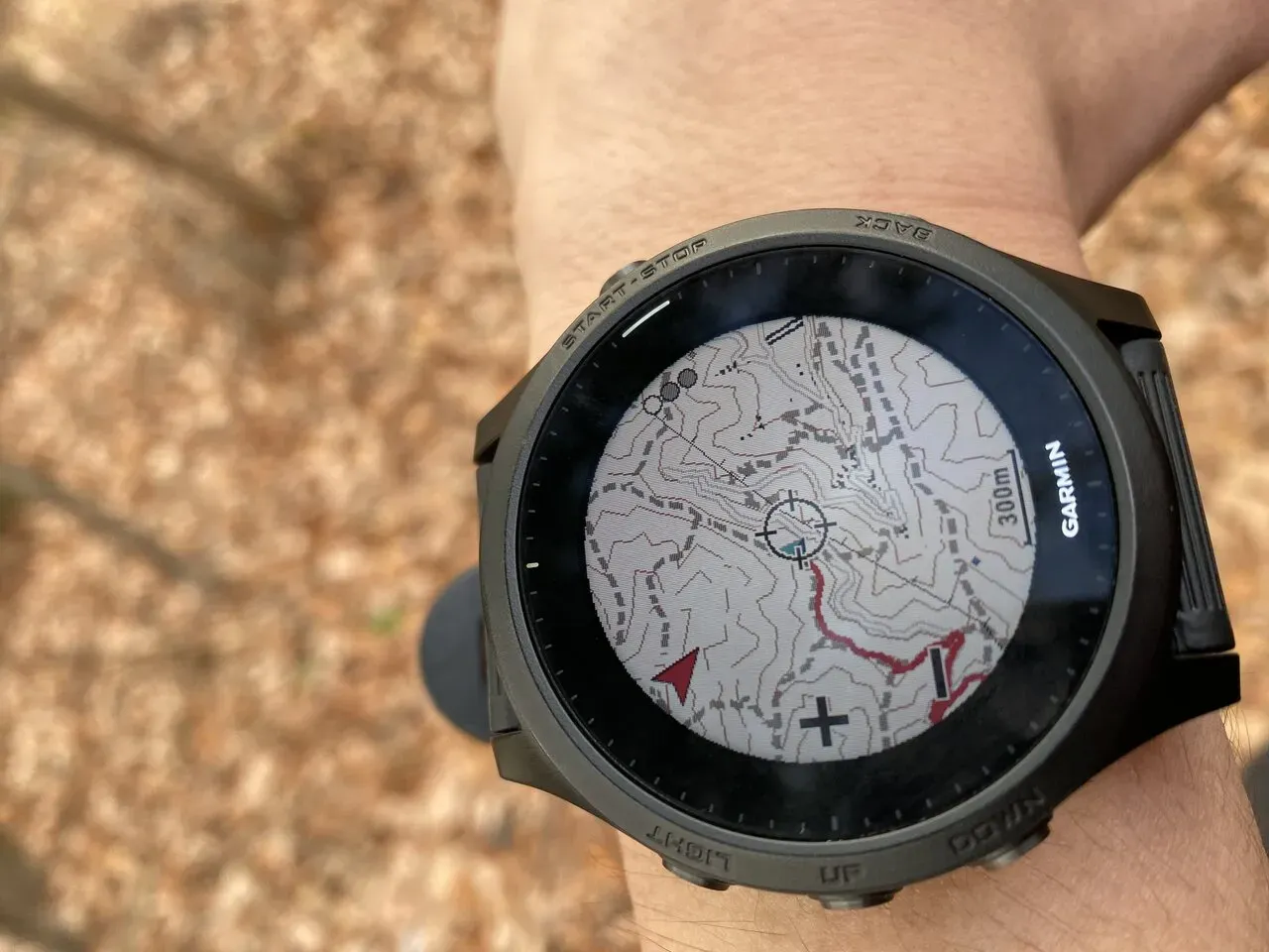山ではGarmin Foreathlete 945の地図が便利です
