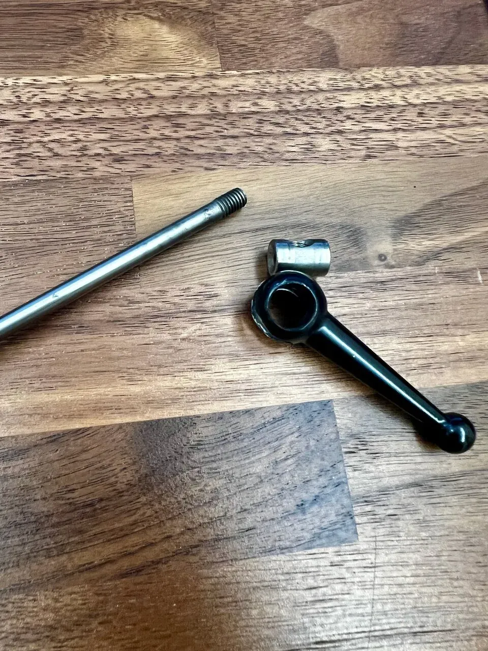 DT Swissのクイックリリースに変更したら剛性が増した！ - 画像3