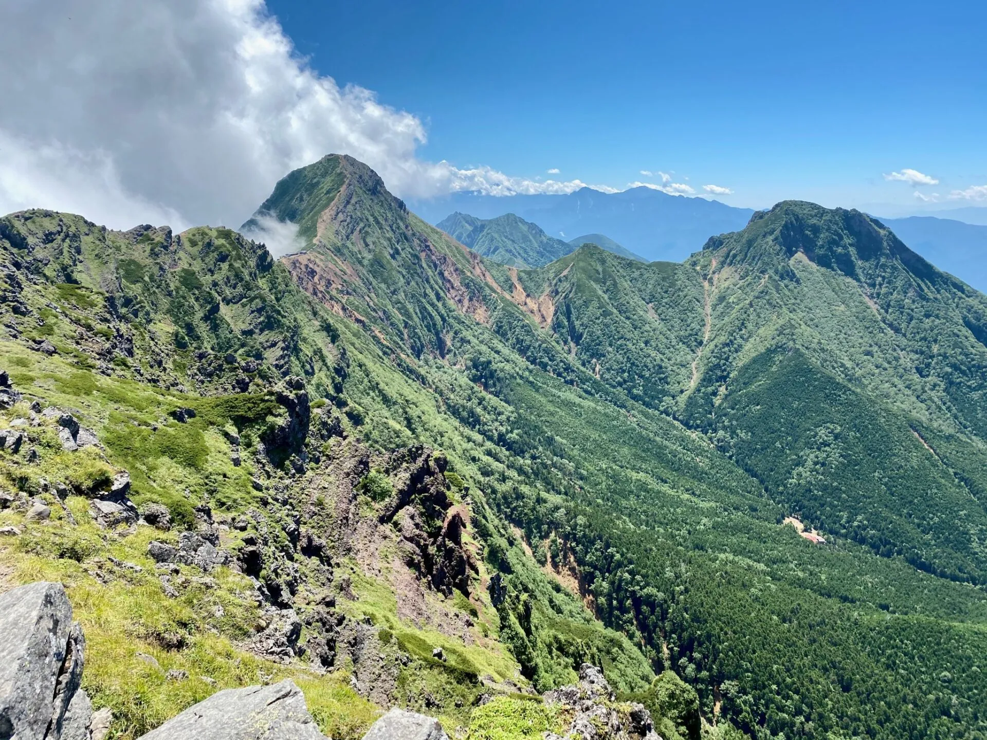 八ヶ岳の南の方(硫黄岳、天狗岳、赤岳、横岳)をトレラン - 画像55