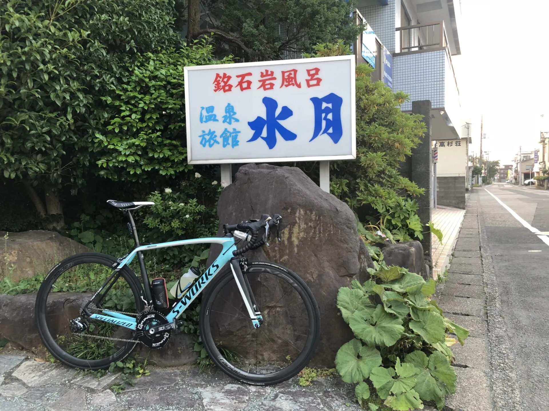 早朝に箱根ヒルクライム - 画像1