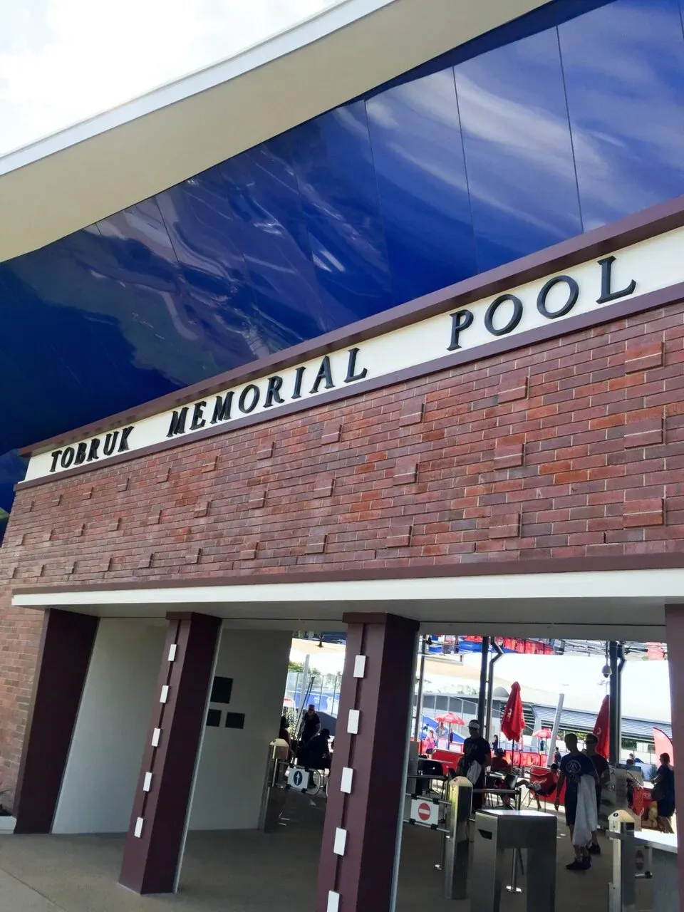 なぜか無料で入れた。