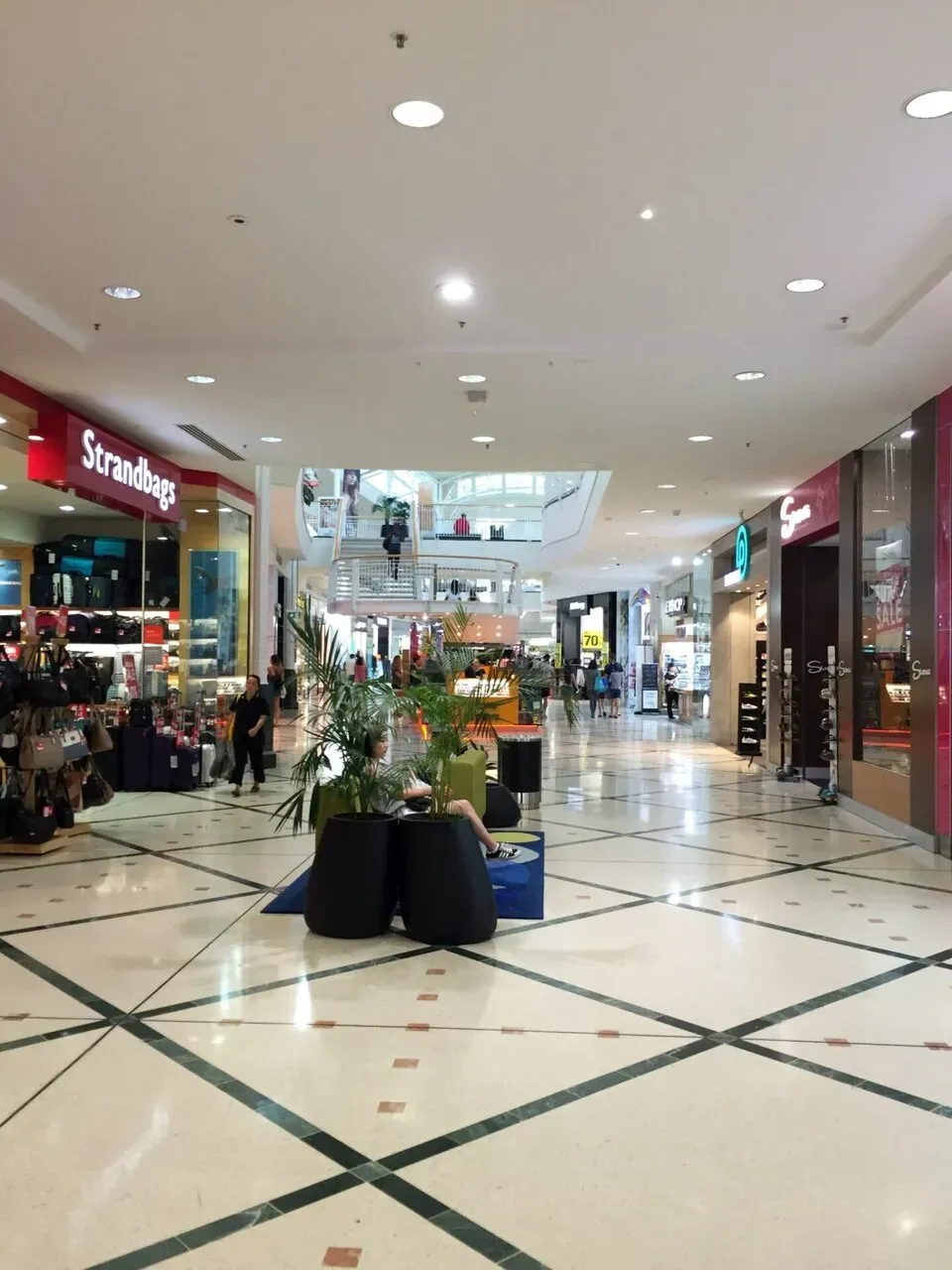 普通のモールです。