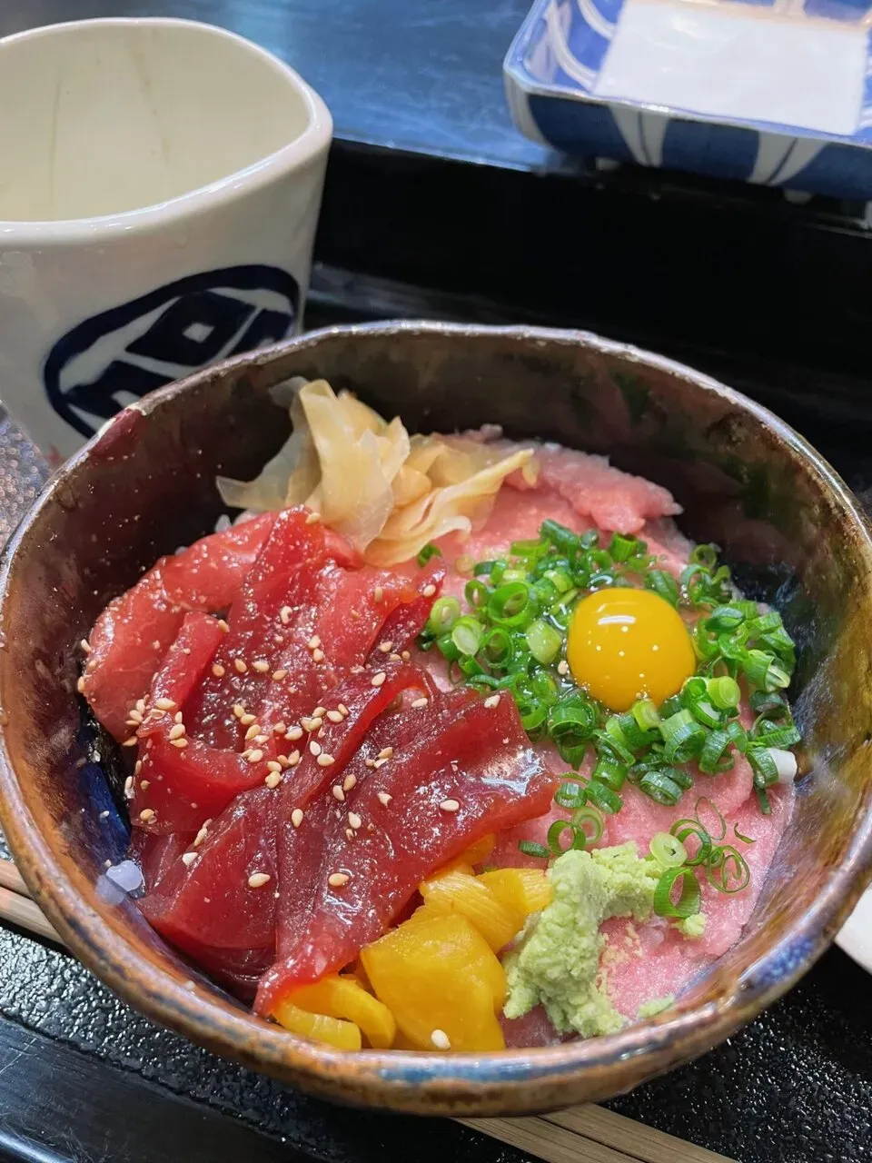 ミックス丼1300円。うーん。。。酷くないか・・・？