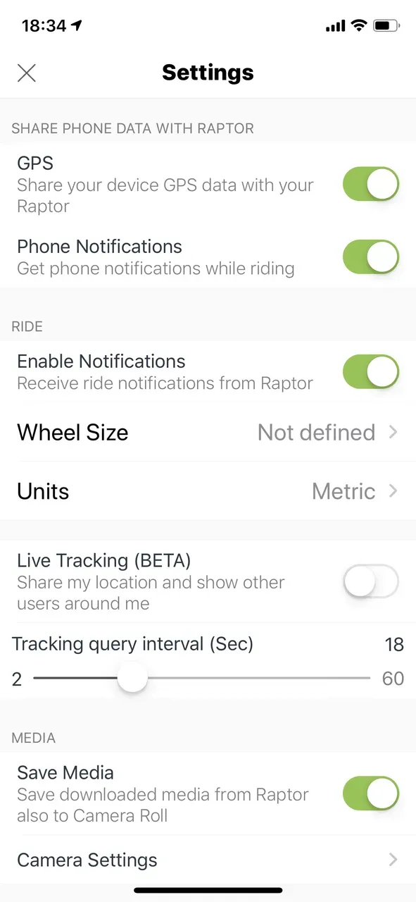 設定画面トップ：GPSデータやスマホからの通知設定が可能。