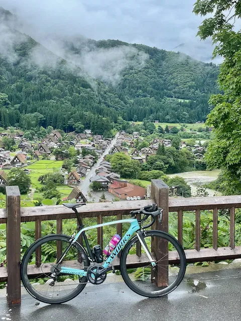 フォトスポットへ登る