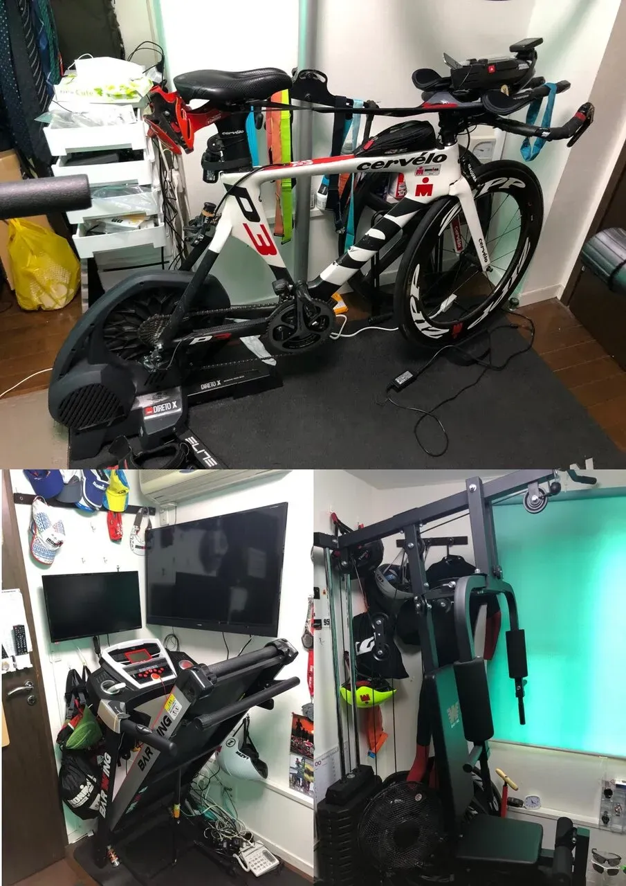 目指していた修行部屋の完成形Zwift用スマートトレーナー（上）トレッドミルは畳めば半畳ほどのスペースしかとりません（左下）筋トレ用ホームジム80kg Weight（右下）