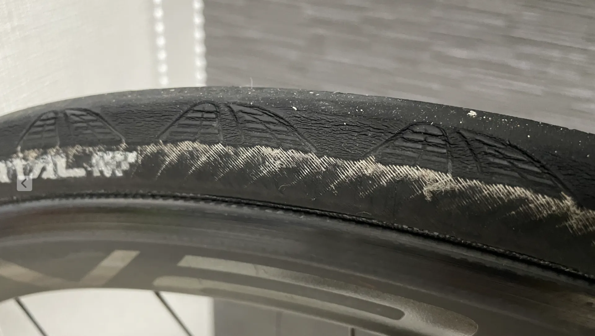 カー用品シャンプーでロードバイクを洗車したらイマイチだった - 画像5