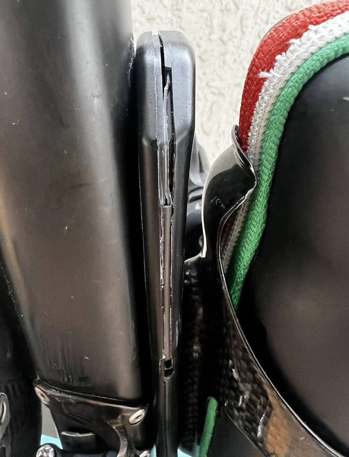 AlterLock Gen2の取り付け (GPSと振動センサによる通知で安心駐輪) - 画像3