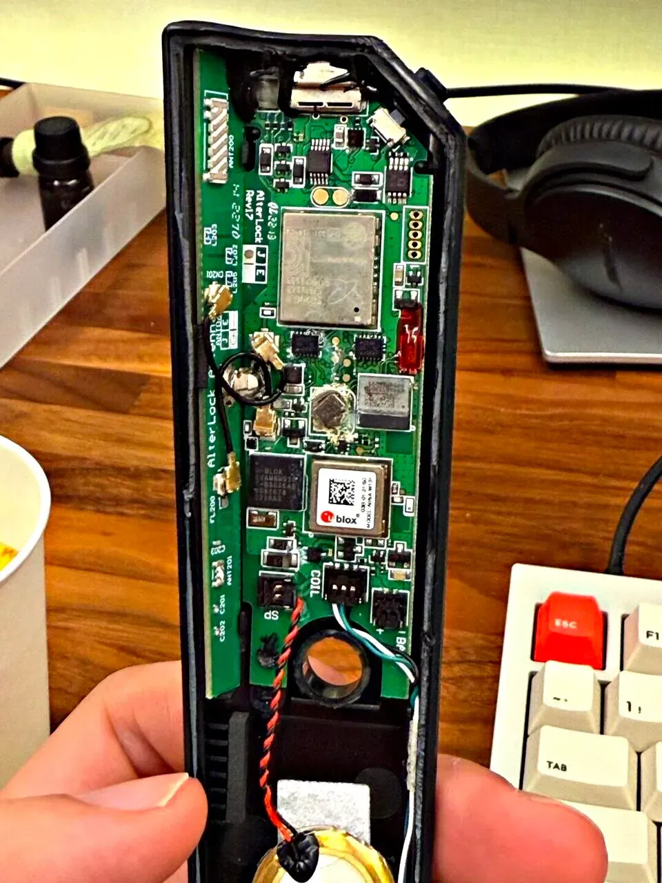 AlterLock Gen2が壊れたので分解してみた