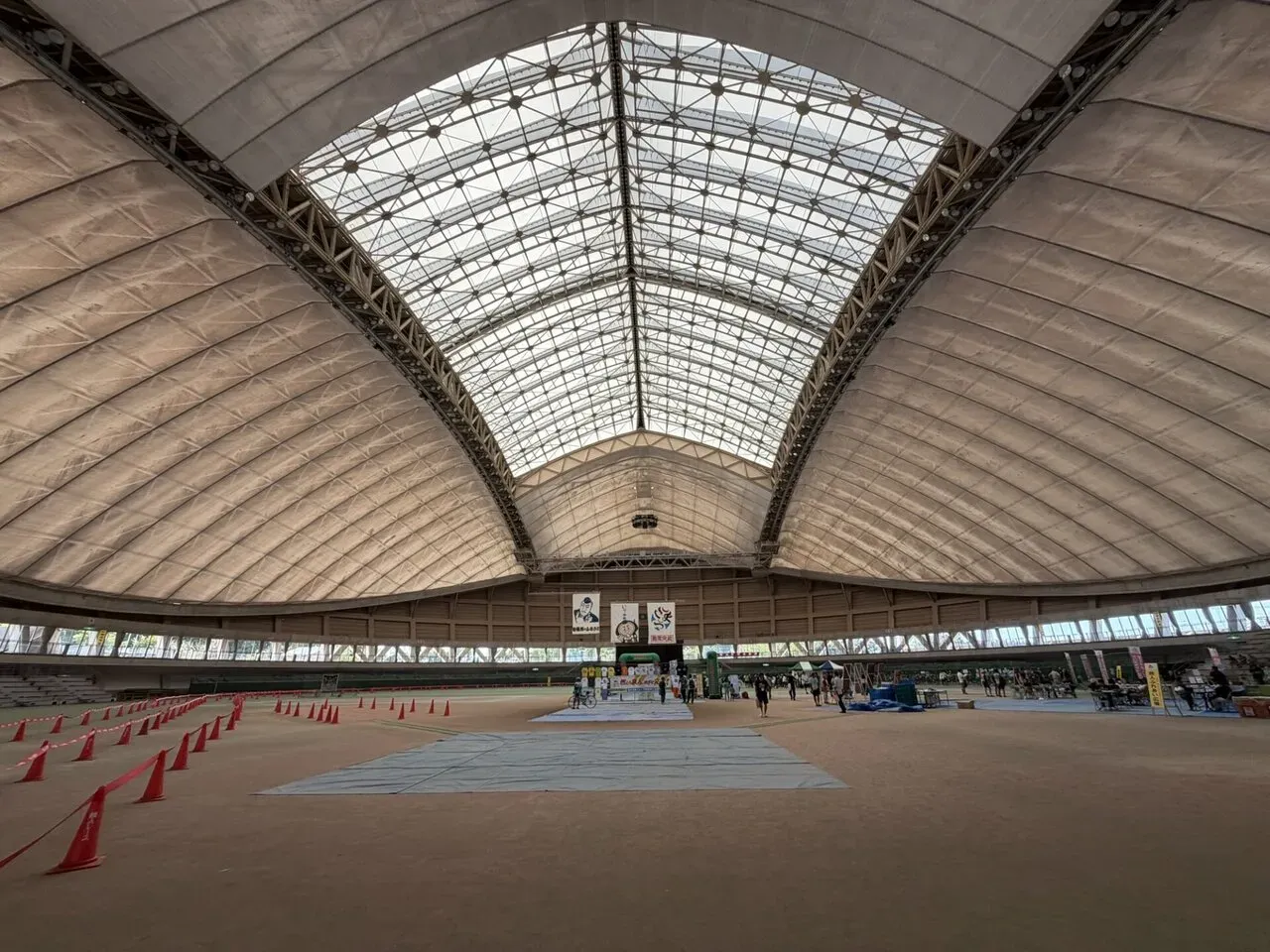 コマツドーム外観