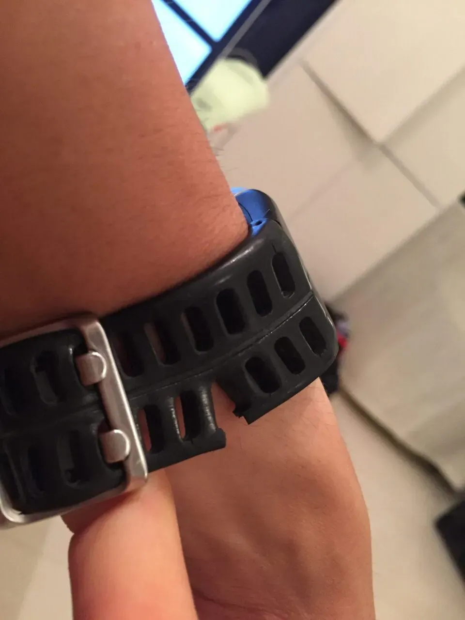 Polar v800ベルト交換 - 画像1