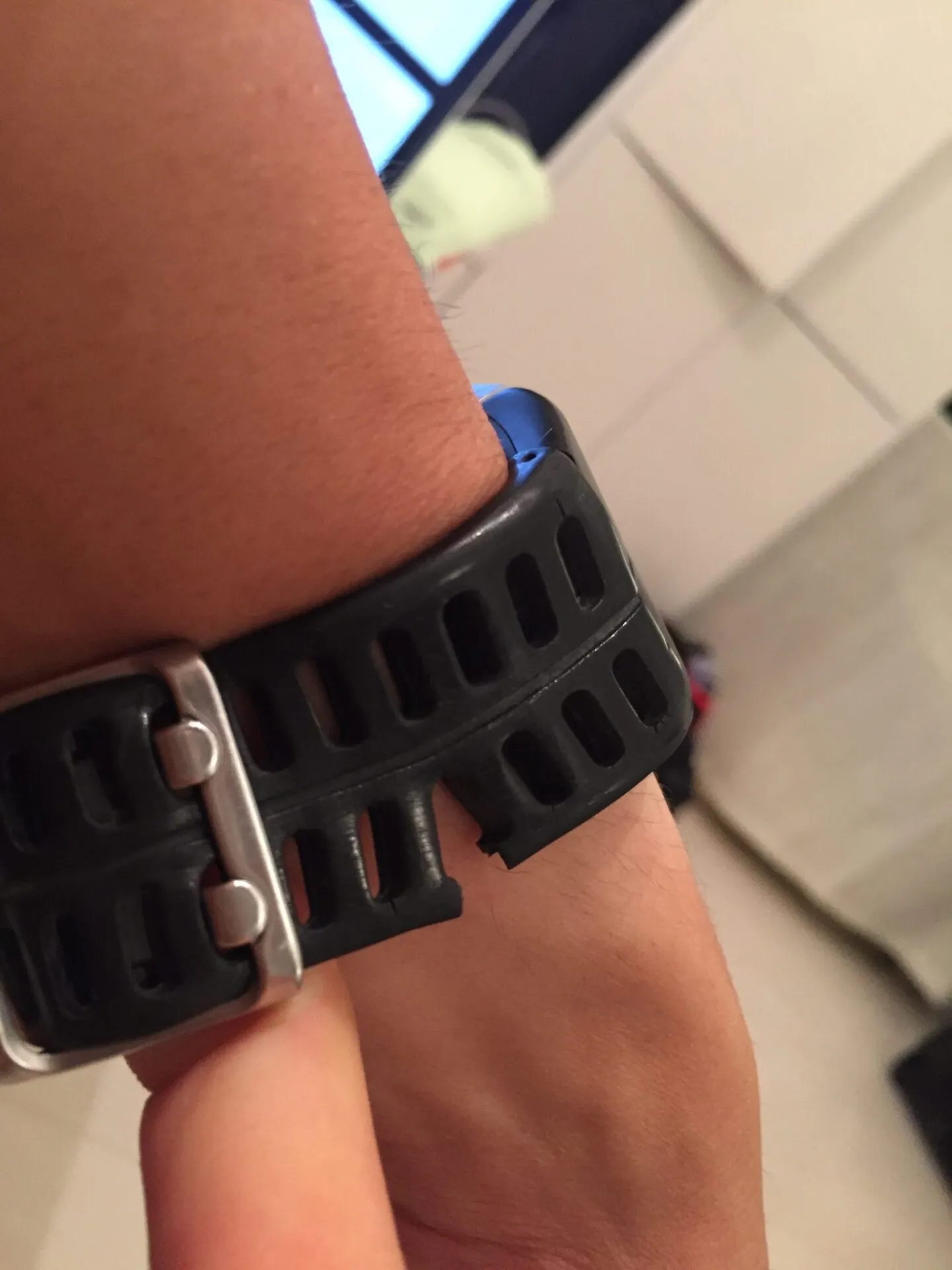 Polar v800ベルト交換 - 画像1