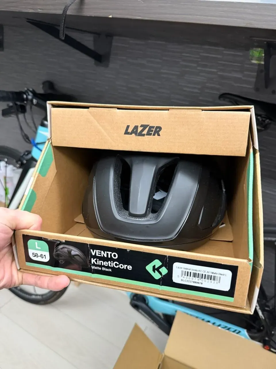 LAZERのVento KinetiCore AFを買いました - 画像4