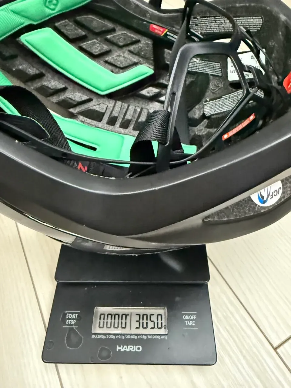 LAZERのVento KinetiCore AFを買いました - 画像14