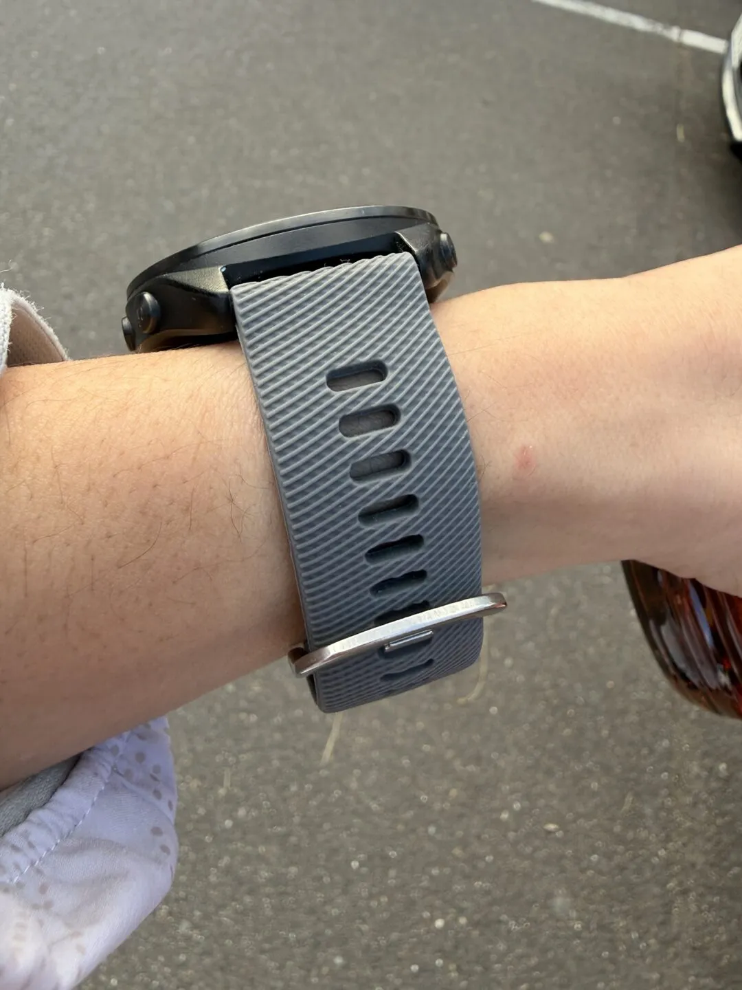 Garmin Forerunner 945のベルトが切れたので汎用品を買って交換 - 画像2