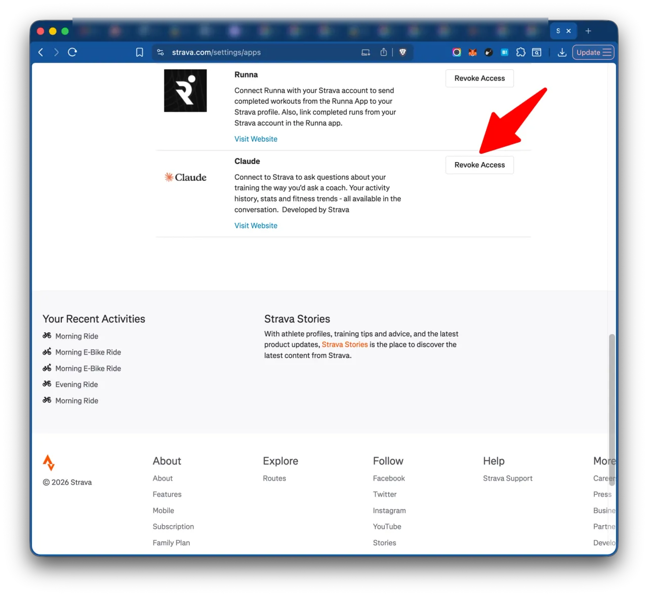 StravaのMy Apps画面。連携アプリ一覧のClaudeにある「Revoke Access」ボタンを押すと解除できる